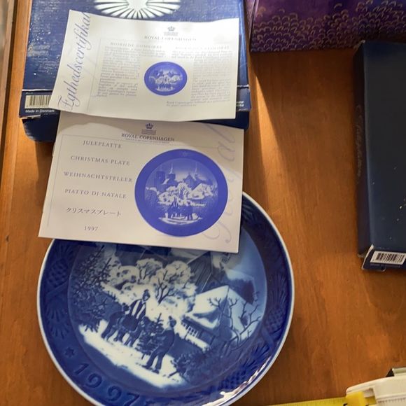 Roskilde Cathedral 1997 Royal Copenhagen Christmas series A20 - Picture 8 of 8